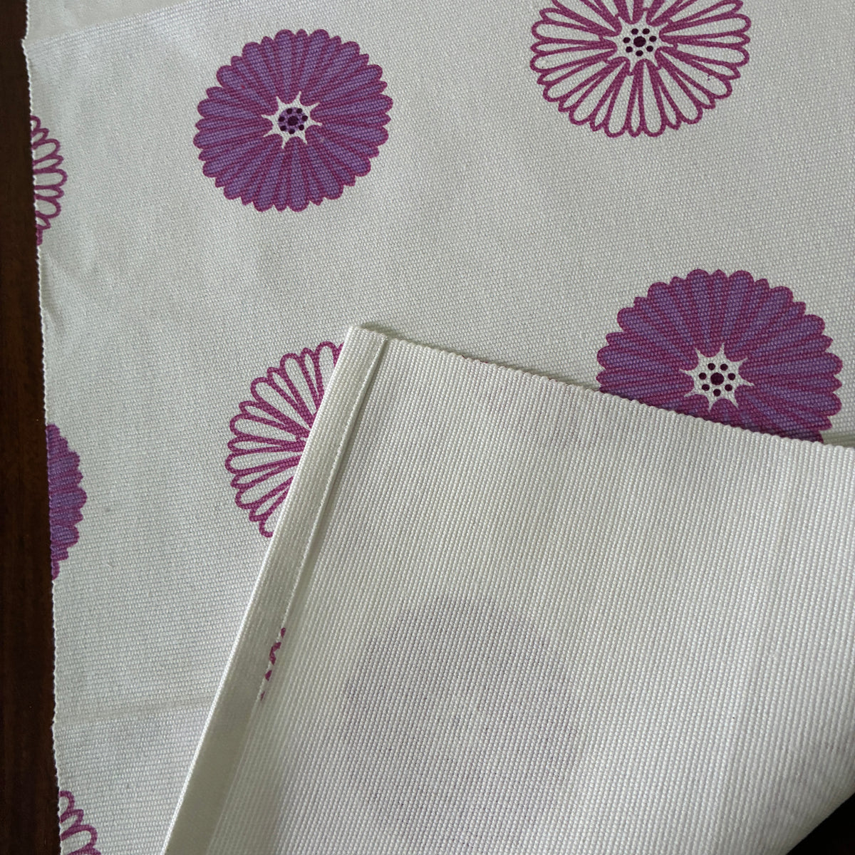 Purple Daisy Table Runner 3 ft long