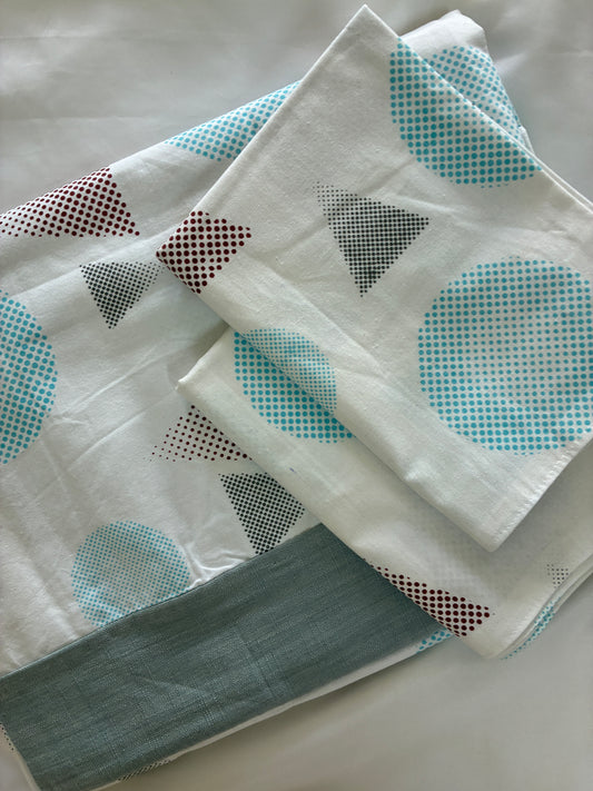 Queen bedspread 90x100 inches