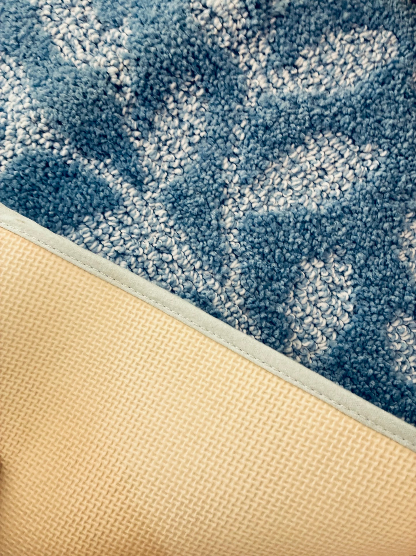 Big Ultra Soft Anti Slip Door Mat (82x 52 cm)