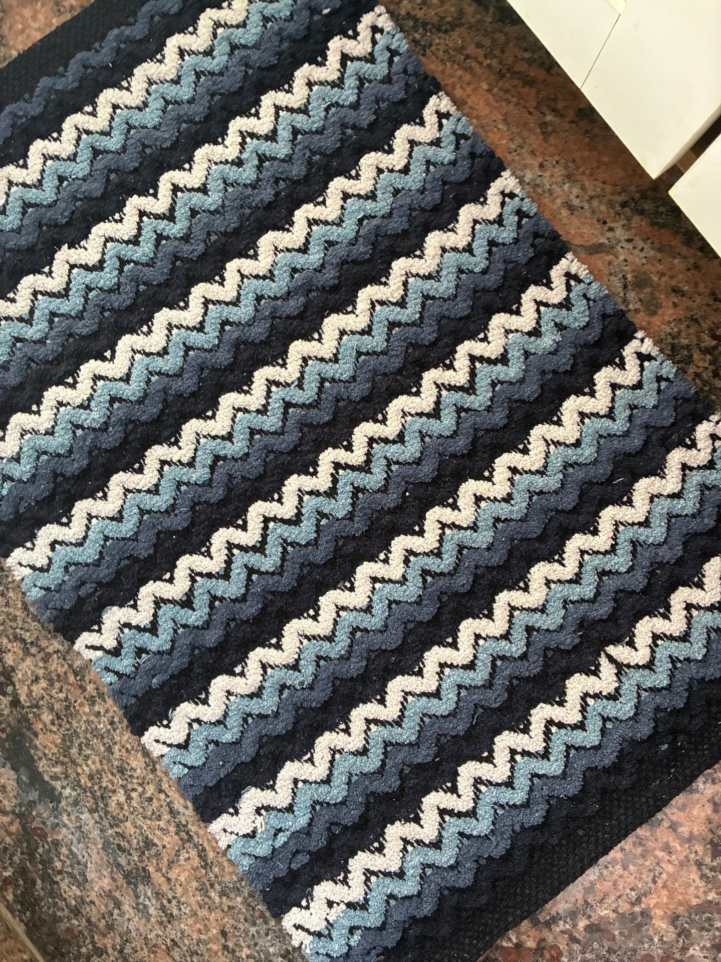Cotton Zigzag Floor Mat