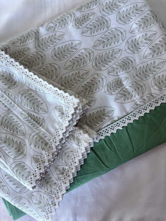 Green Leaf Lace Queen bedspread 90x100 inches