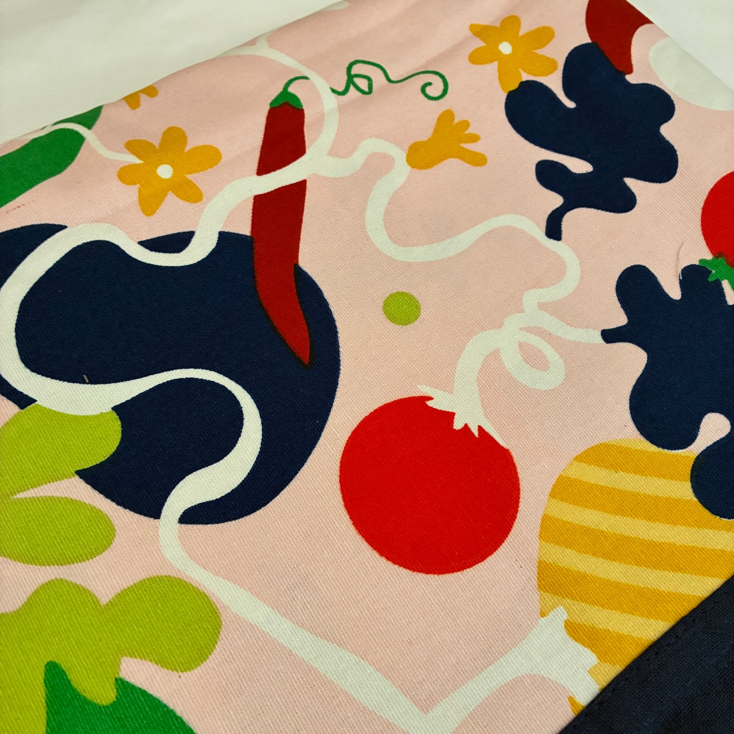 Modern Art Queen bedspread 90x100 in(2 pillow covers)