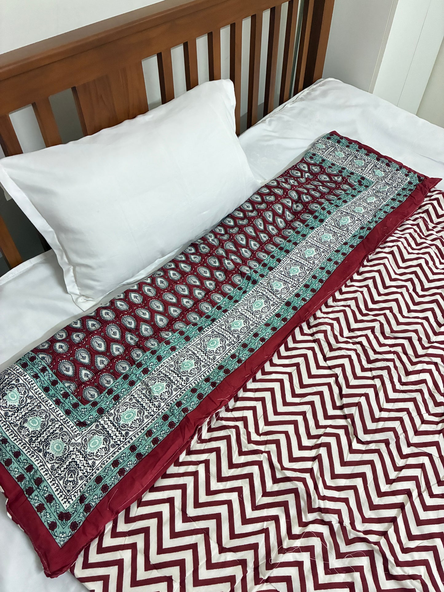 Reversible Single Size Cotton Quilt