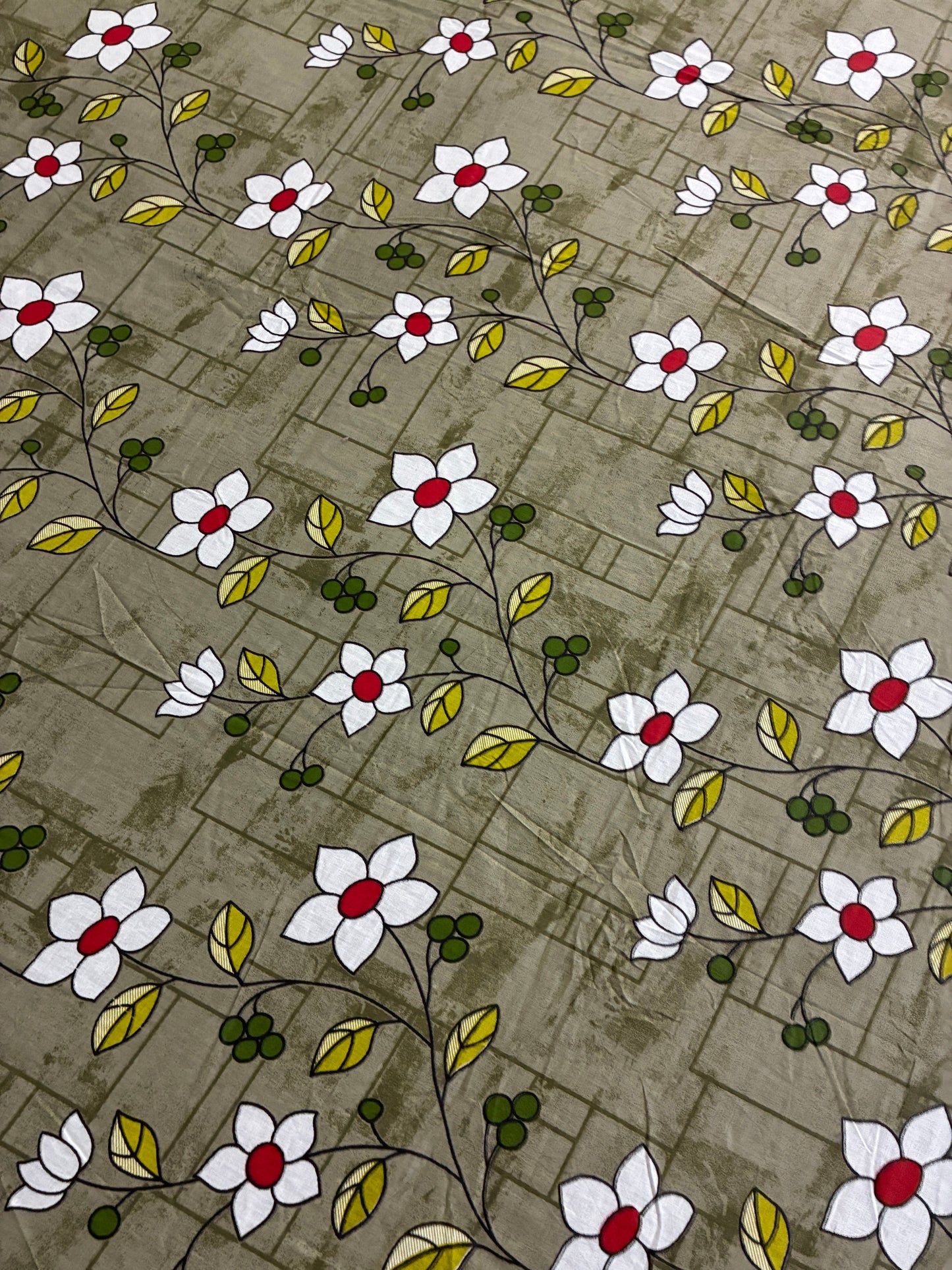 Green Floral Fitted Cotton Bedspread (2 pillow covers)