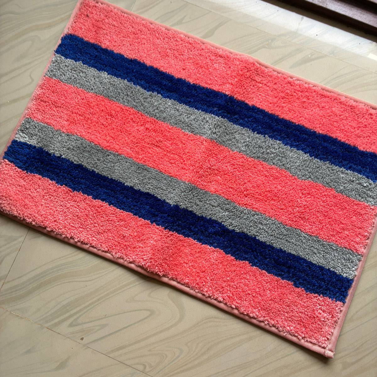 Anti Skid Floor Mat (58x40cm)