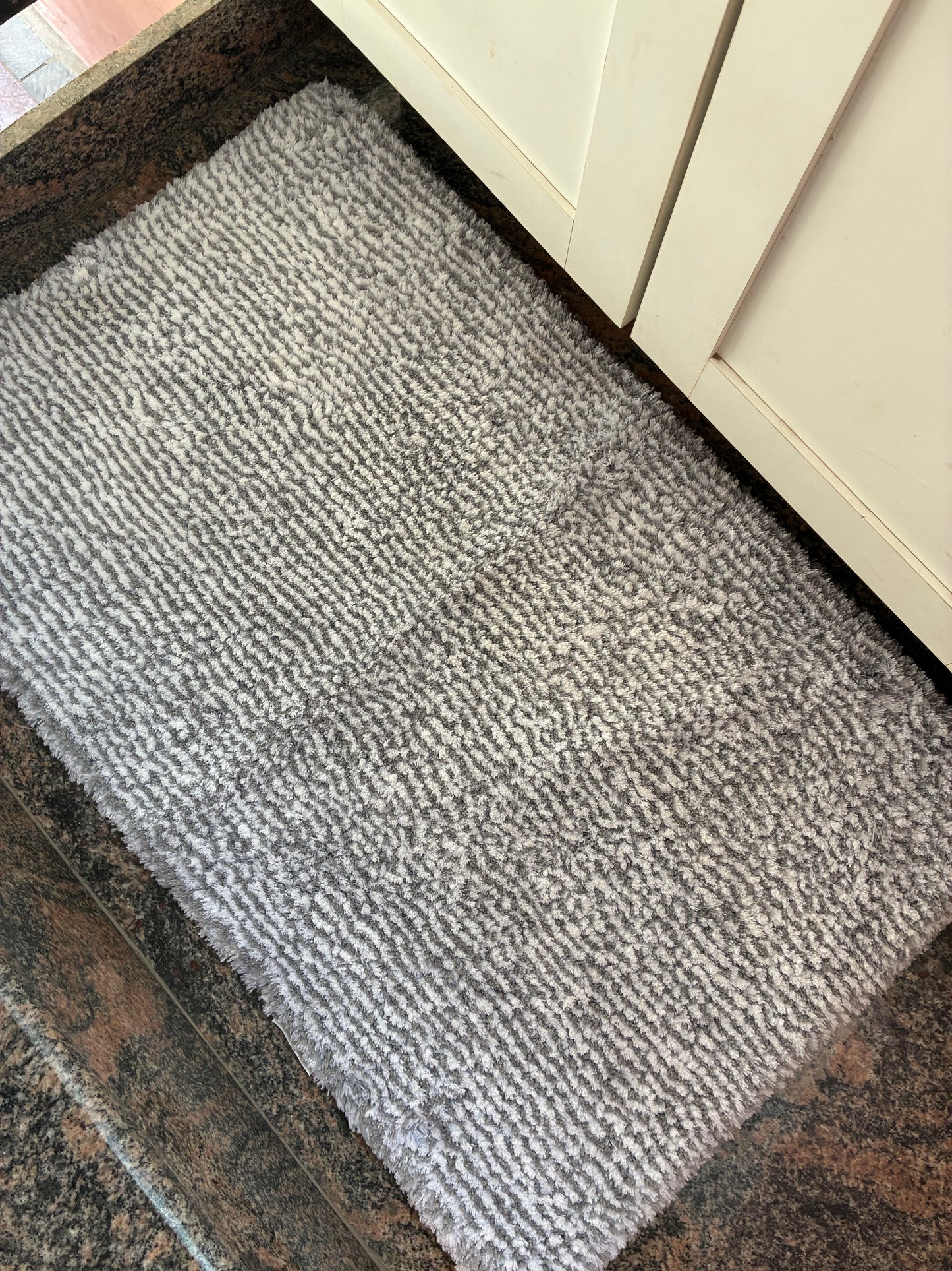 Big Ultra Soft Anti Slip Door Mat (82x 52 cm)