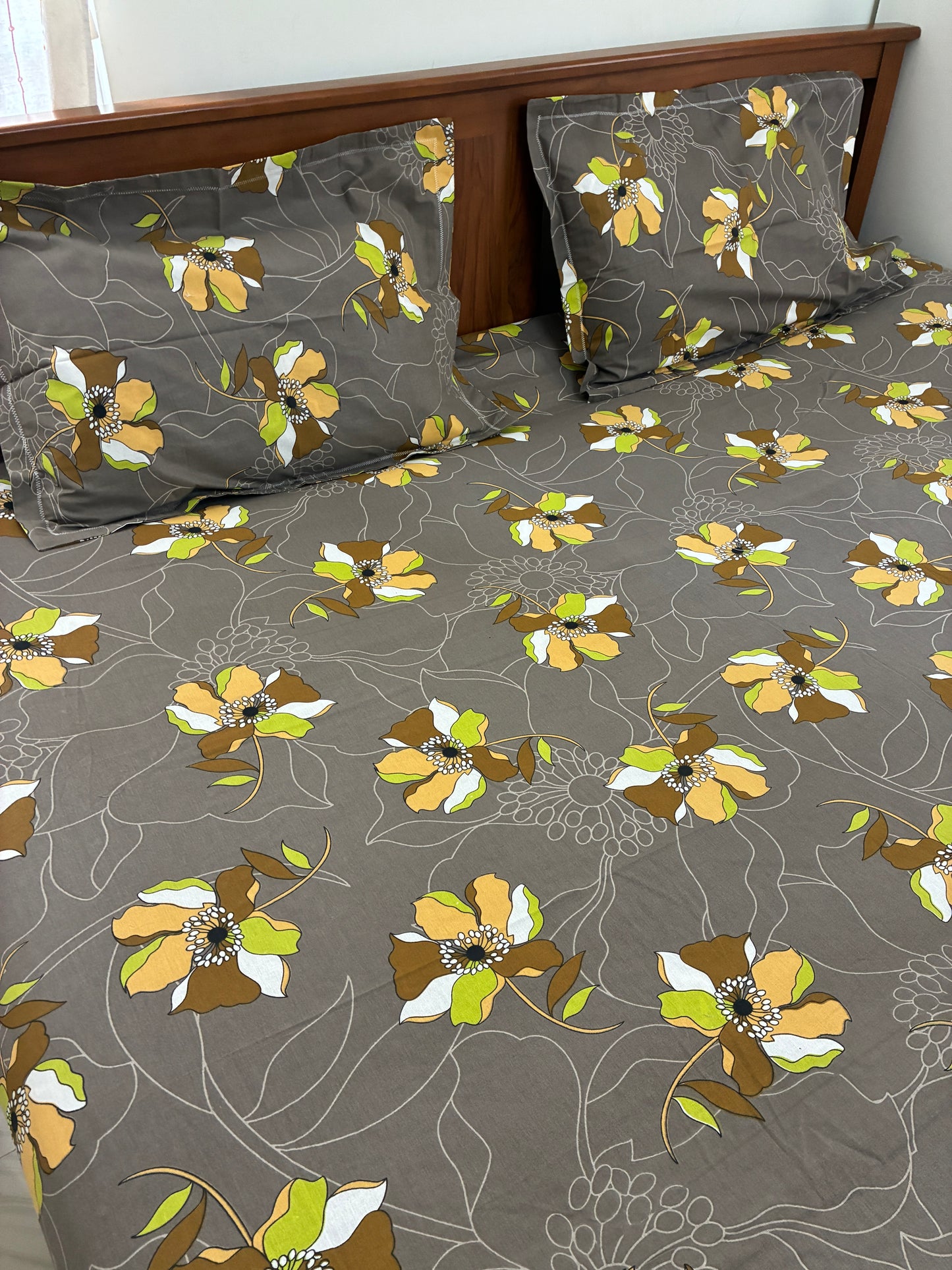 Fitted King Size Bedspreads  78 x 72 x 8 inch