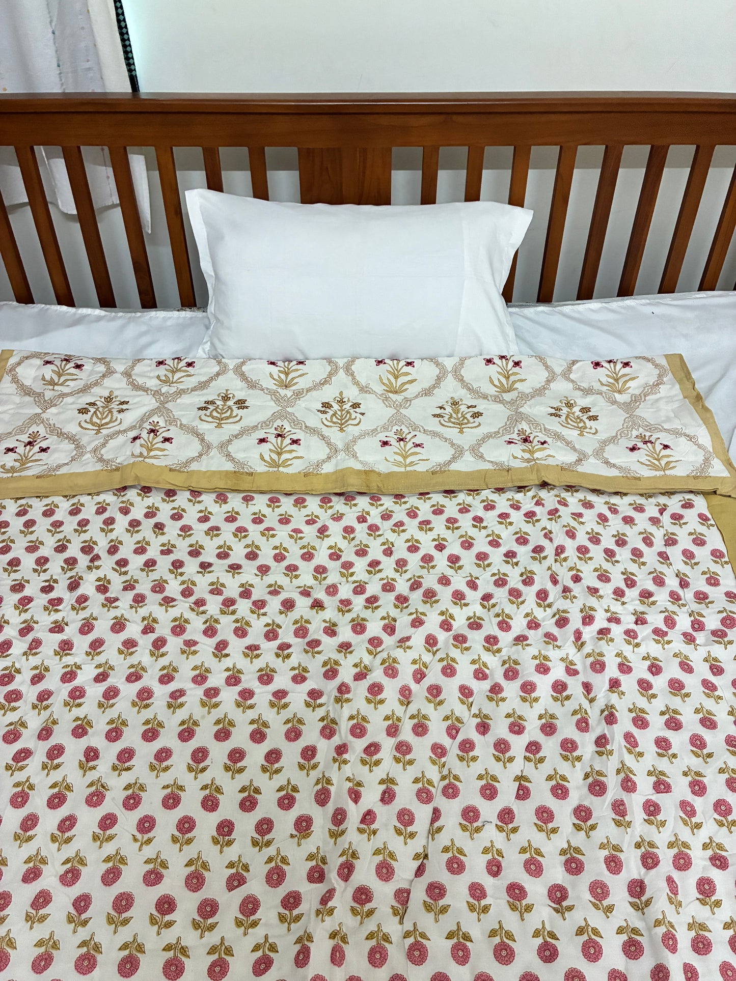 Reversible Single Size Cotton Quilt