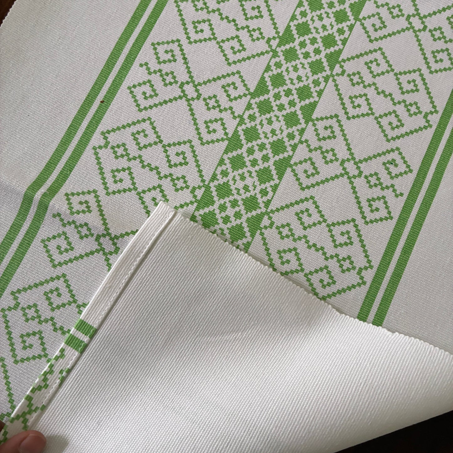 Green Kolam Table Runner 3 ft long