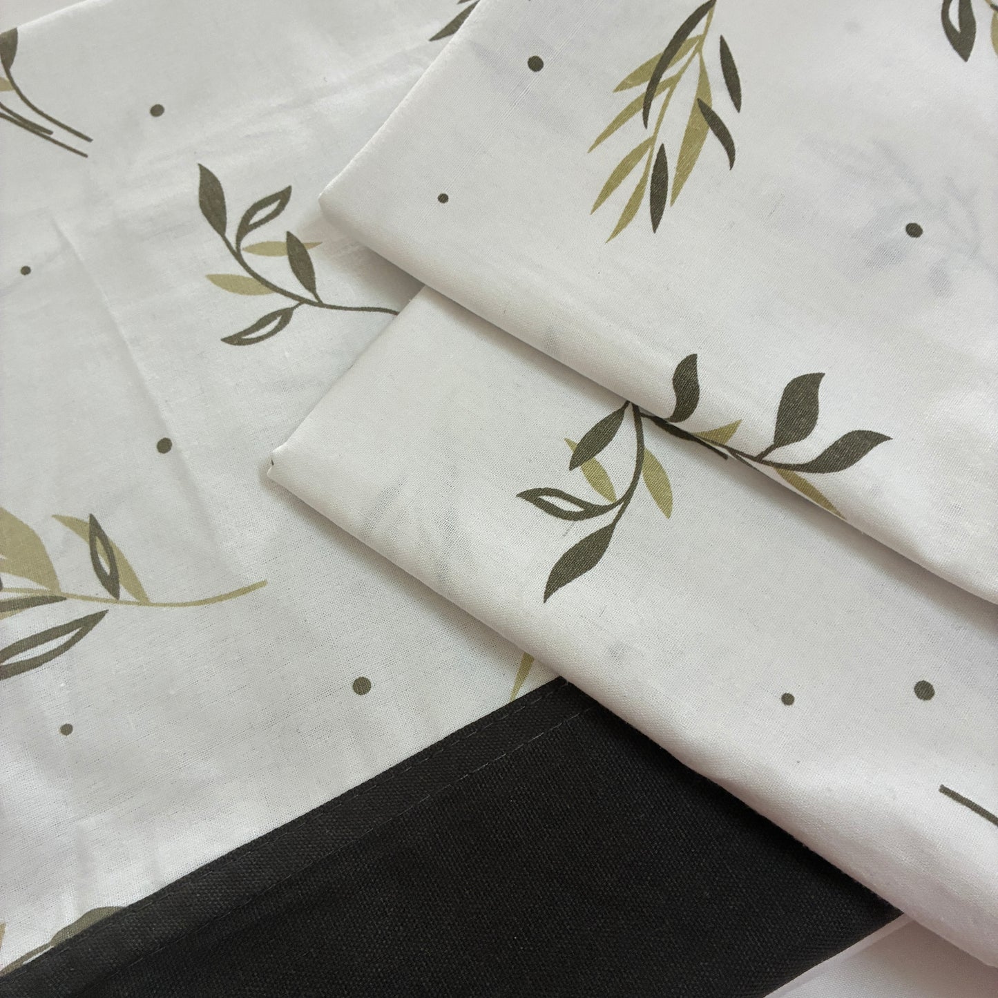 Leaf Queen bedspread 90x100 inches