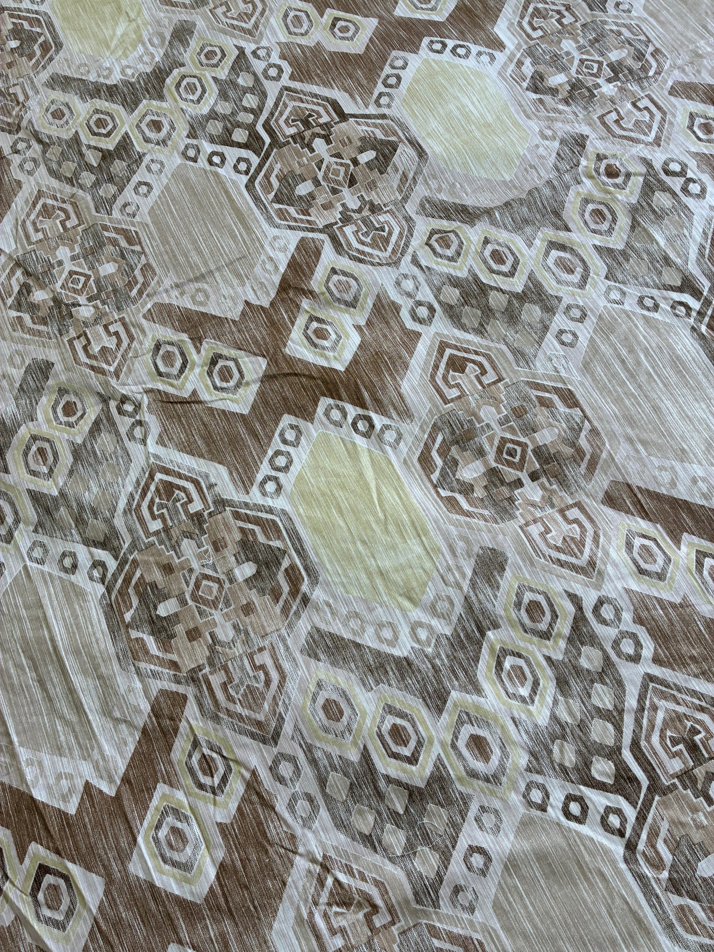 Queen Size Fitted Cotton Bedspread.