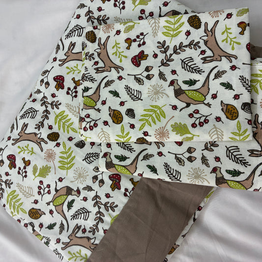 Queen bedspread 90x100 inches