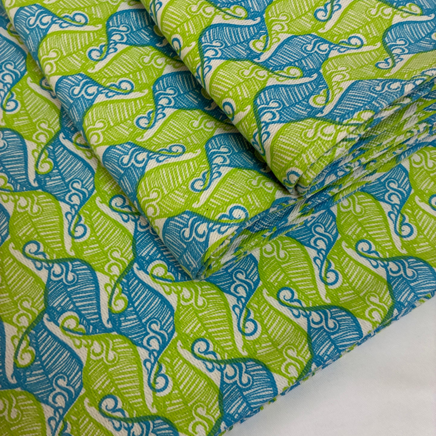 Green Single Size Bedspread with 2 Pillow Covers 60 x 90 in