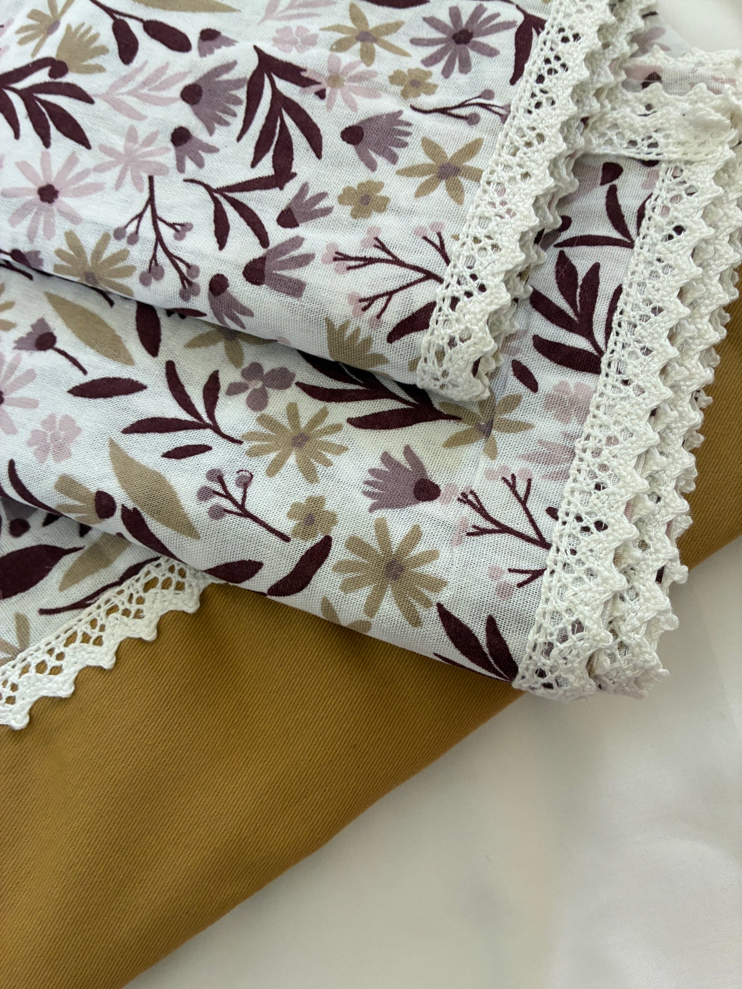 Rustic Bloom Lace Queen bedspread 90x100 inches