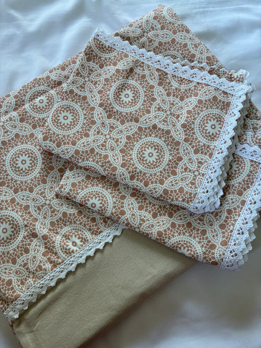 Lace Queen bedspread 90x100 inches