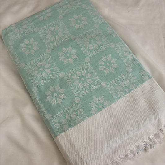Mint Blossom Double Size Cotton Blanket