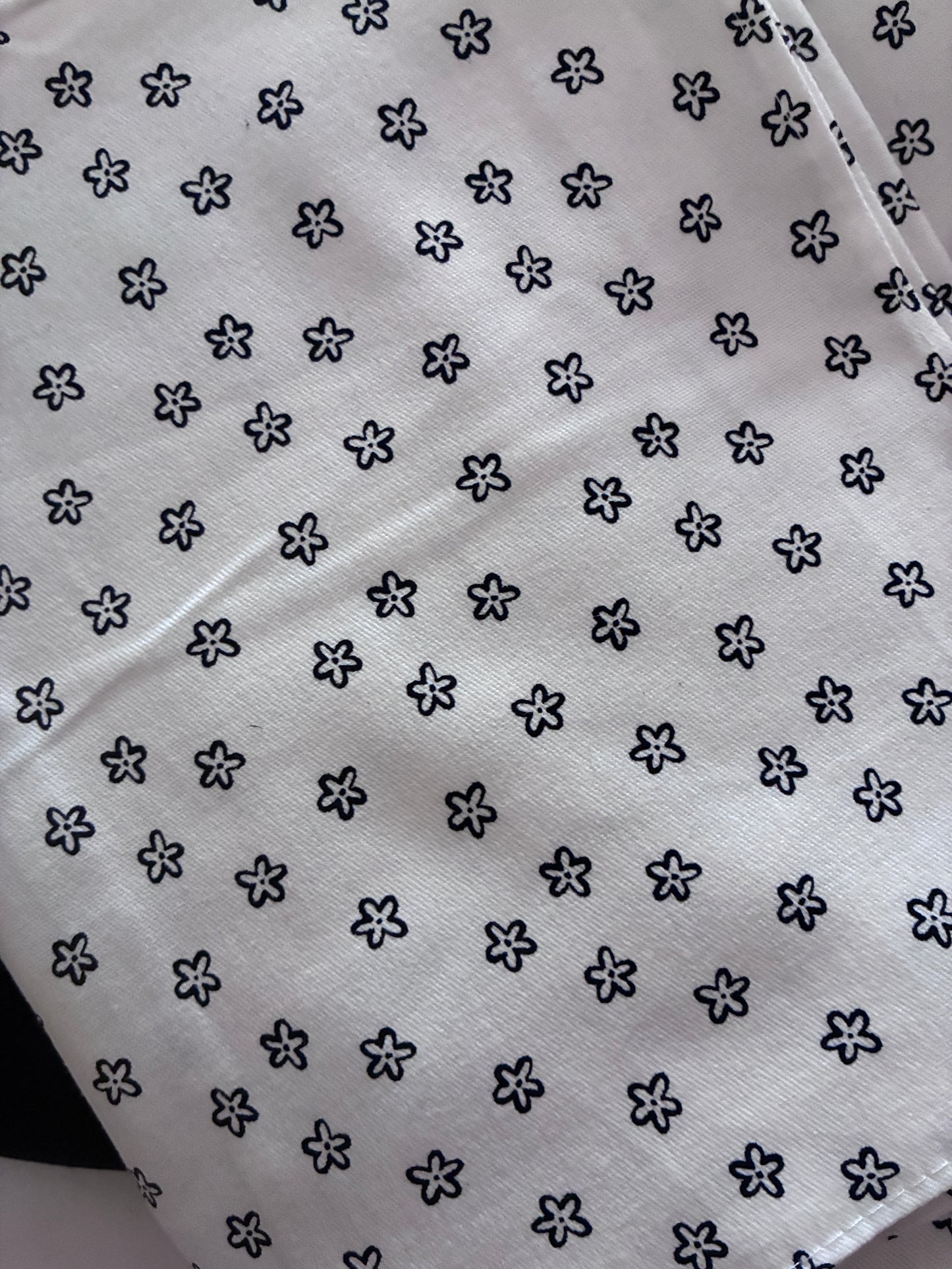 Black and White King Size Cotton Bedspread 100x110 in