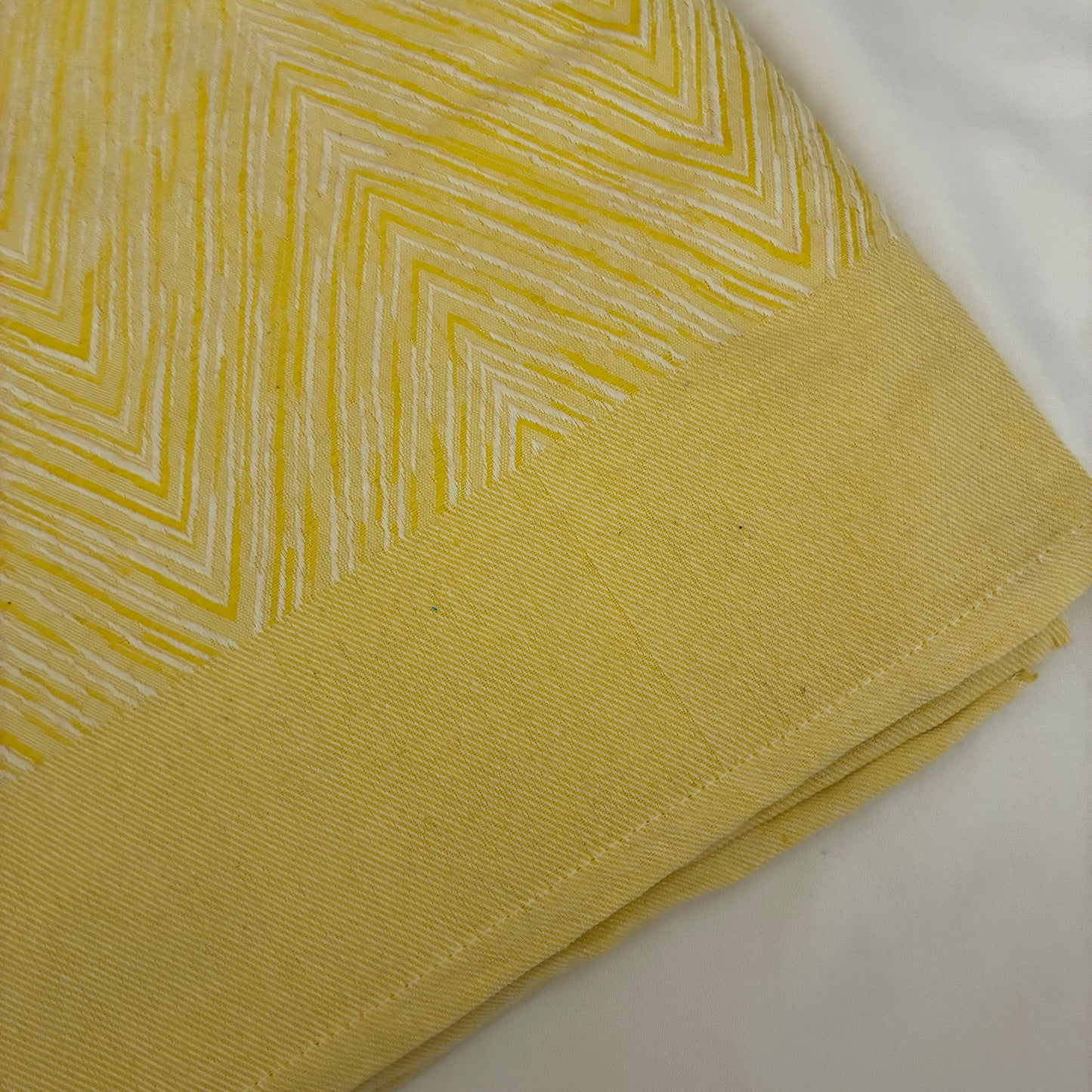 Yellow Dual Tone zigzag Single Size Blanket / Throw