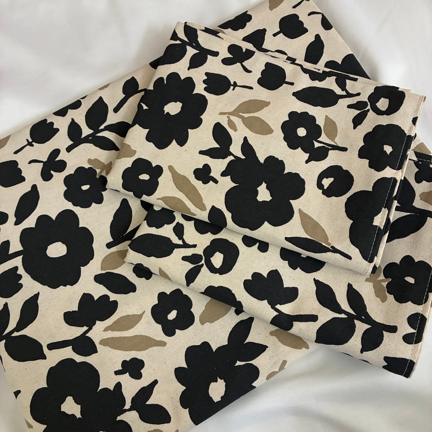 Black Floral Cotton Bedspread with 2 Pillow Covers 70 x 90 in