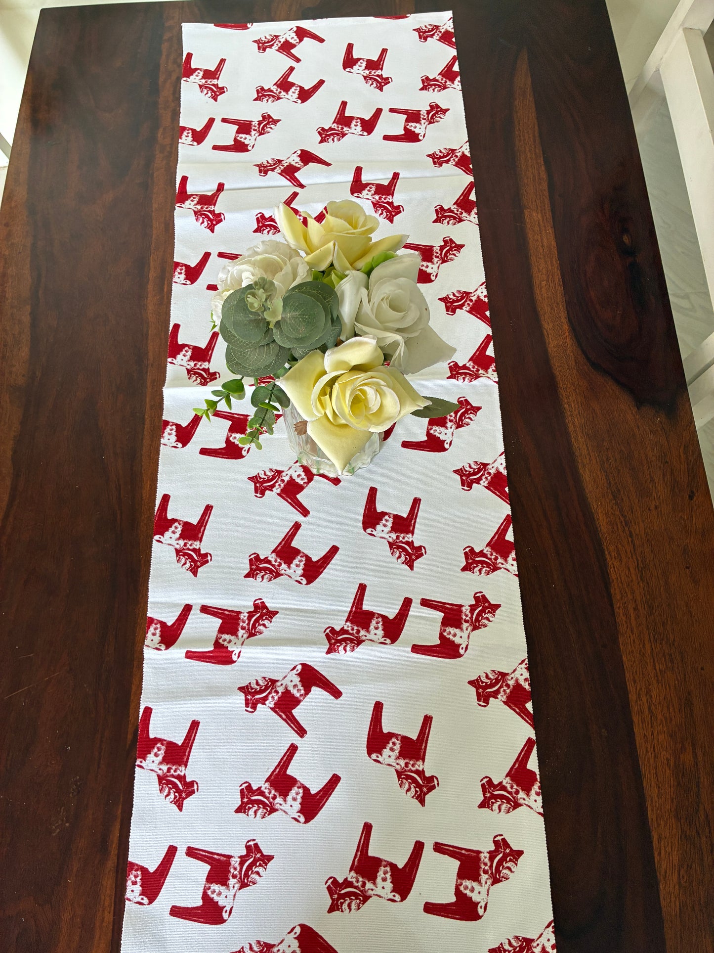 Table Runner 3.5 ft long