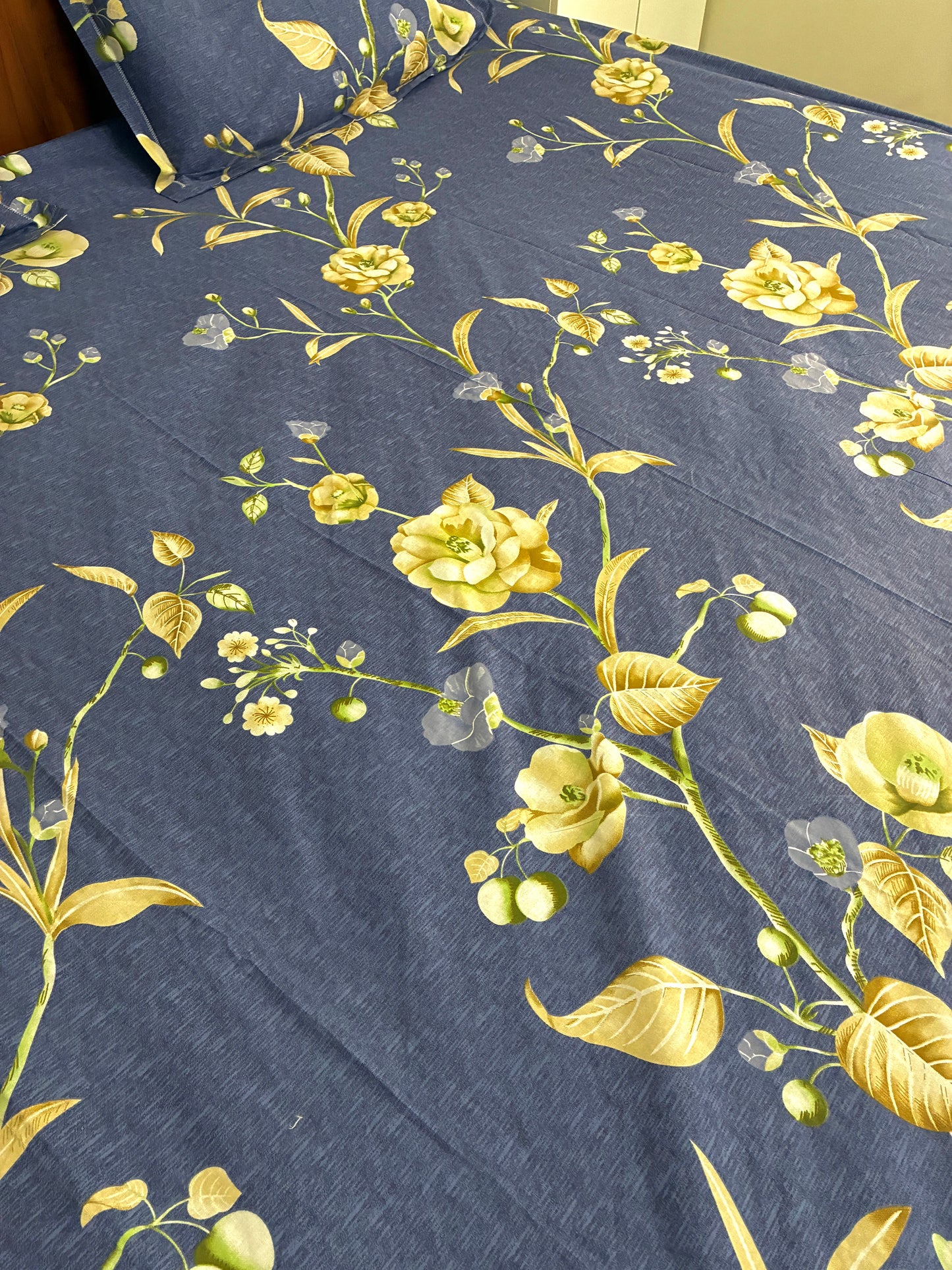 Fitted King Size Bedspreads  78 x 72 x 8 inch