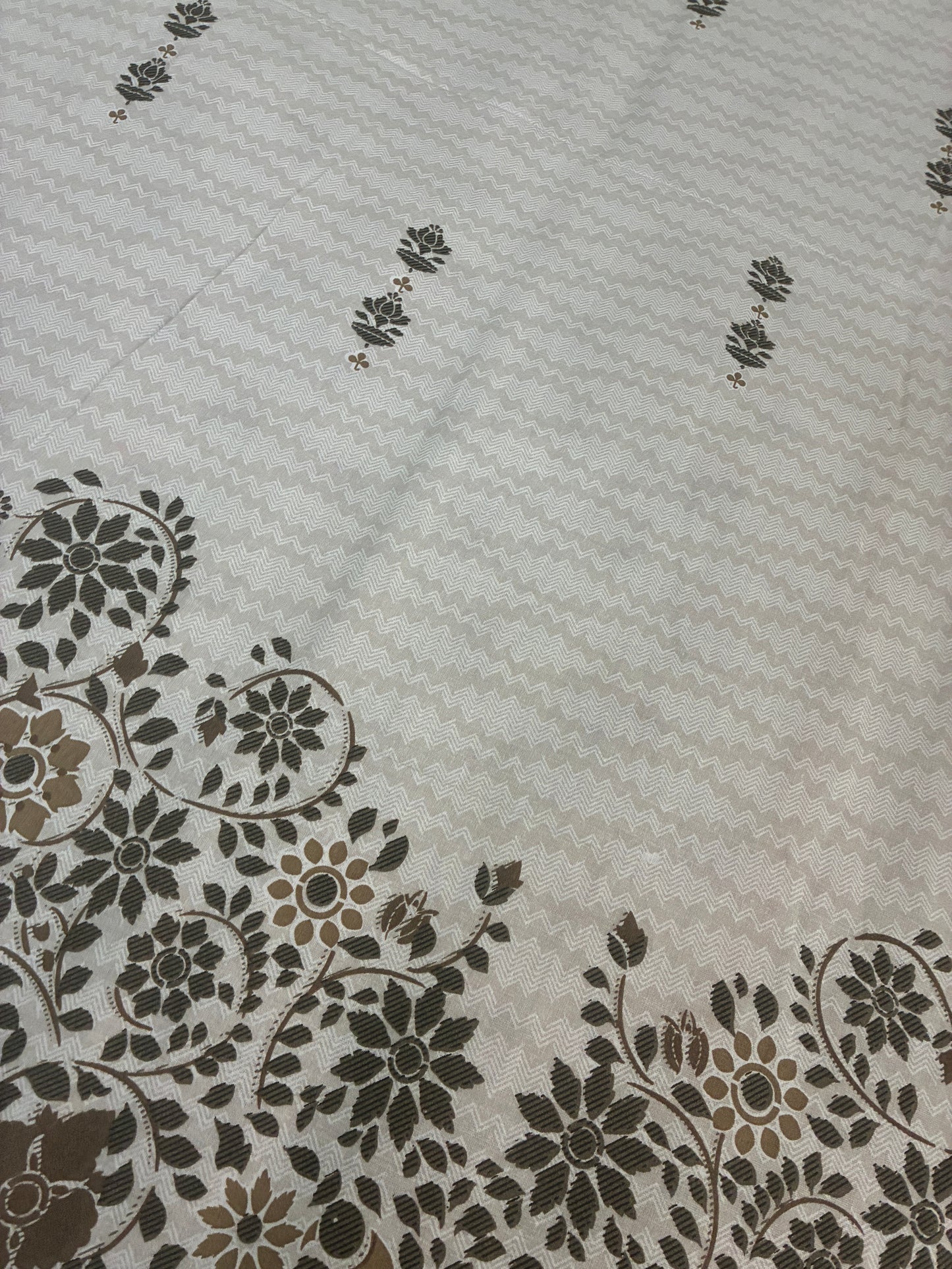 Premium Soft King Size Bedspread 108x108 inches