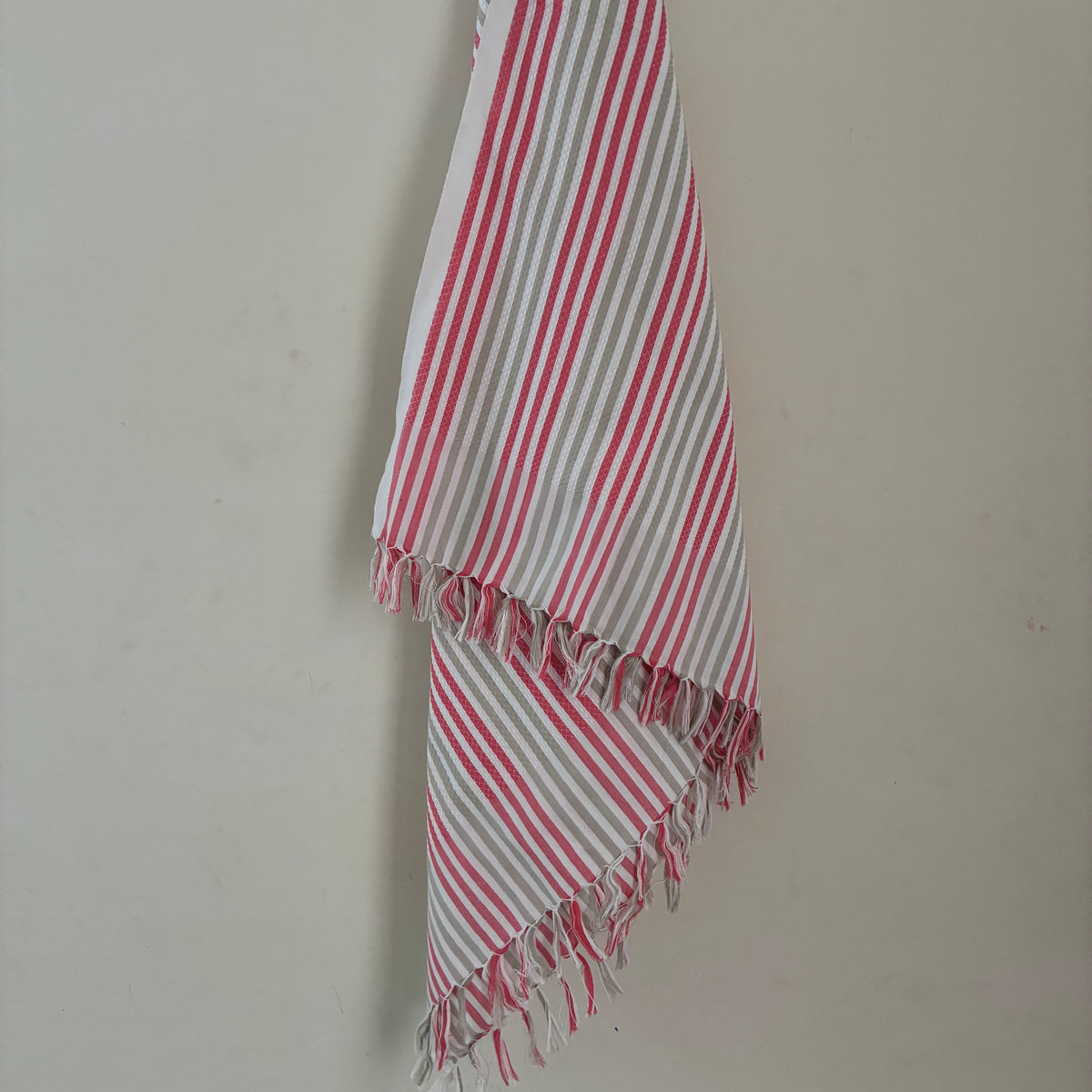 Rose with Grey Cotton Bath Towels