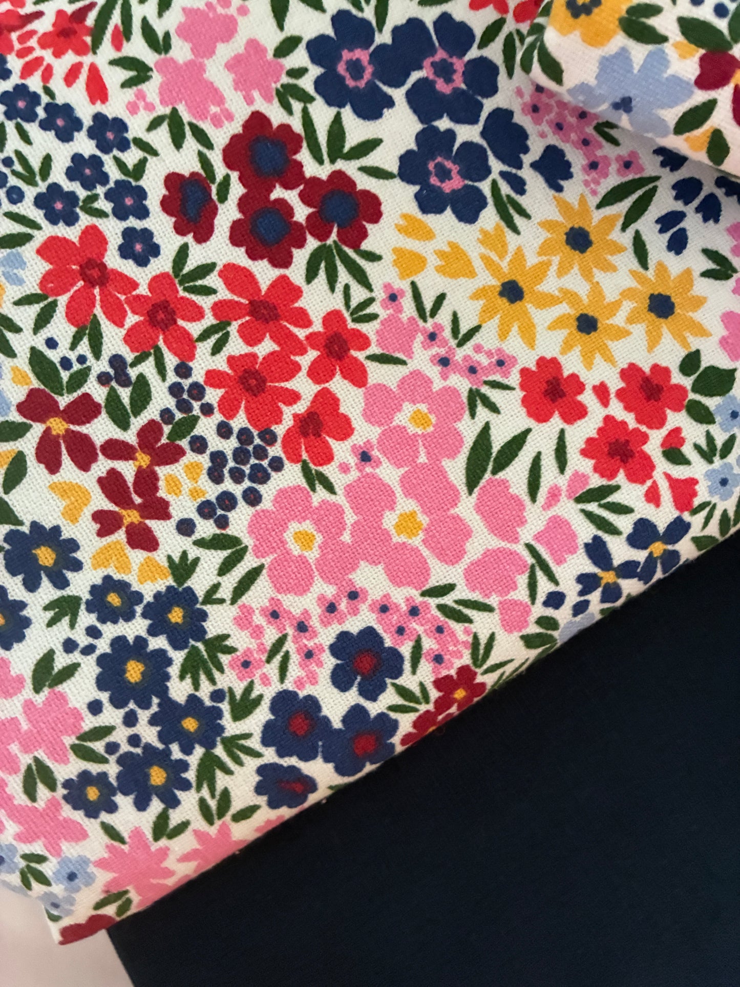 Tiny Florals King Size Cotton Bedspread 100x110 in