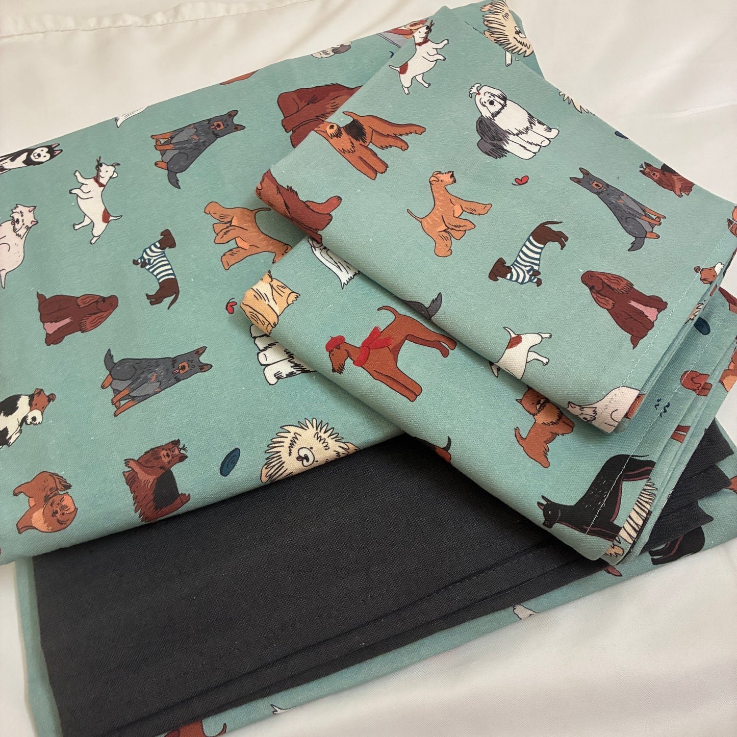Dog Prints King Size Cotton Bedspread 100x110 in