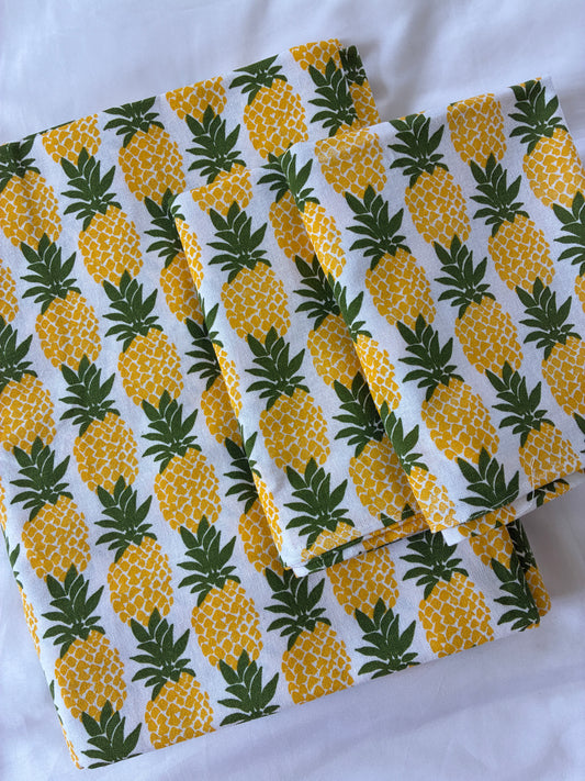 Single Size Cotton Bedspread with 2 Pillow Covers 60 x 90 in