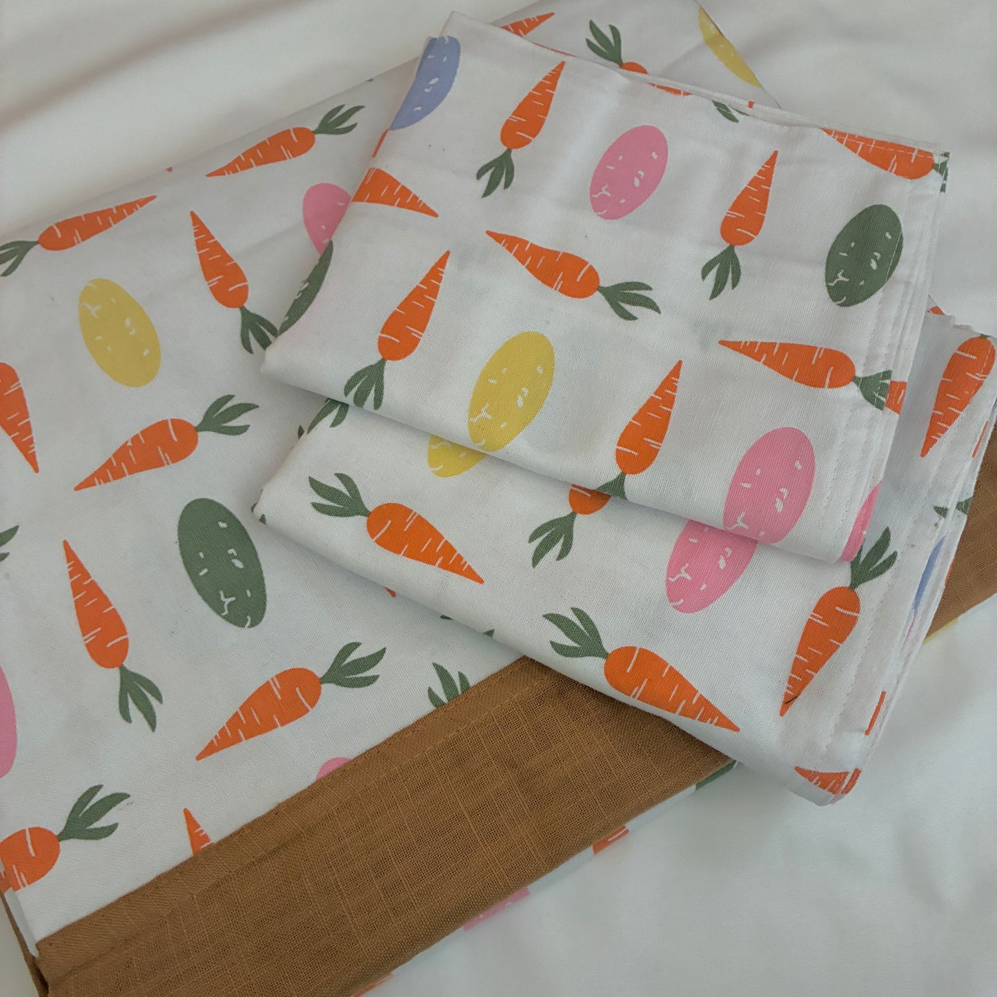 Veggies Queen Size Bedspread 90x100 inches ( 2 PILLOW COVERS)