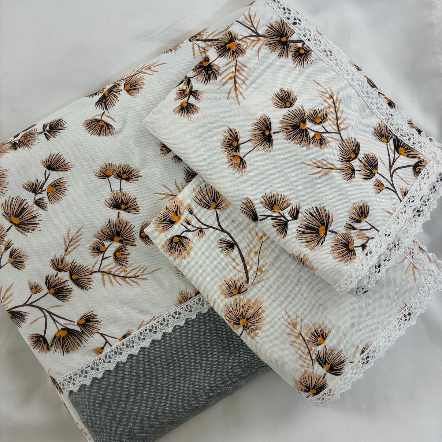 Lace King Size Cotton Bedspread 100x110 in