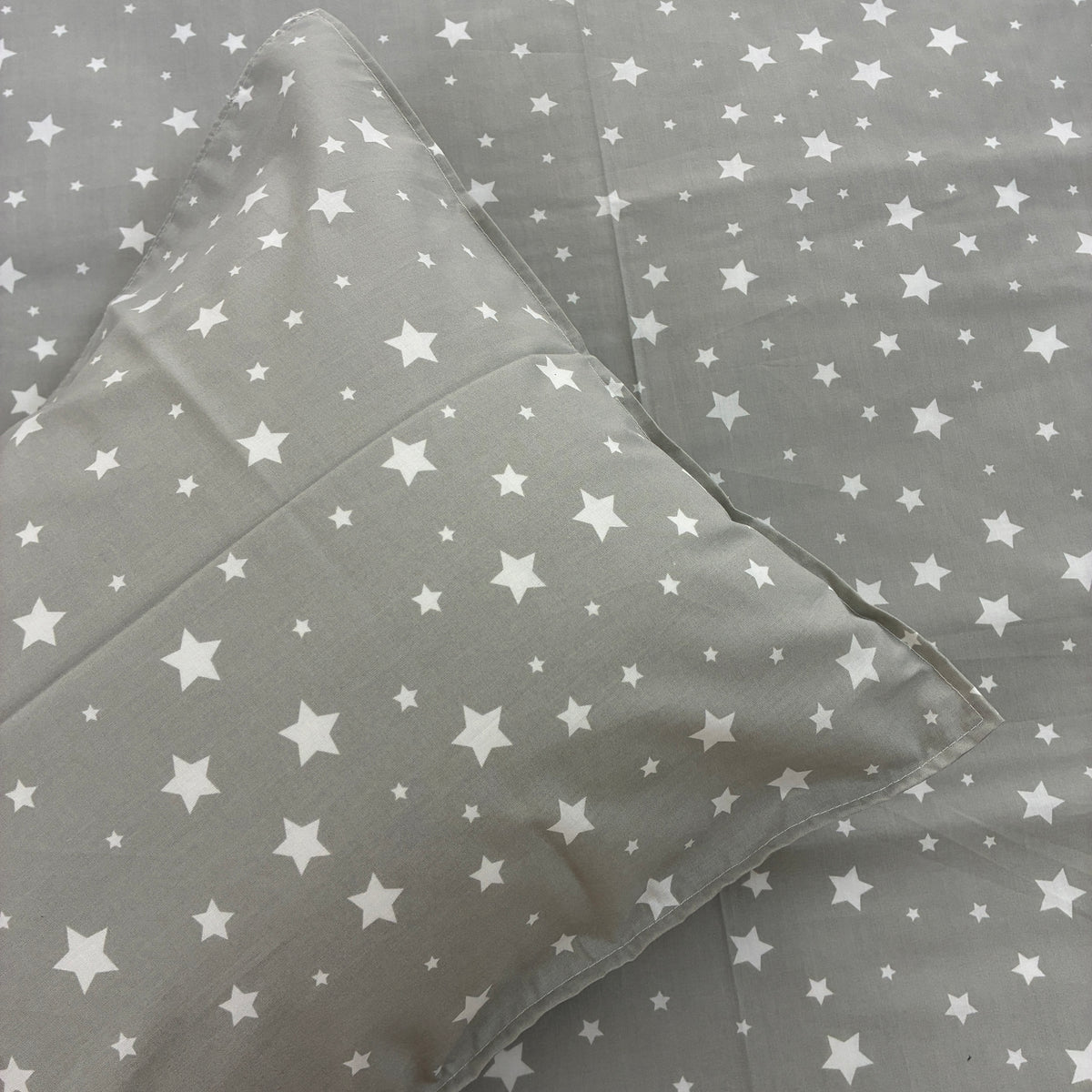 Grey Star Satin Cotton King Size Bedspread 100x110 inches