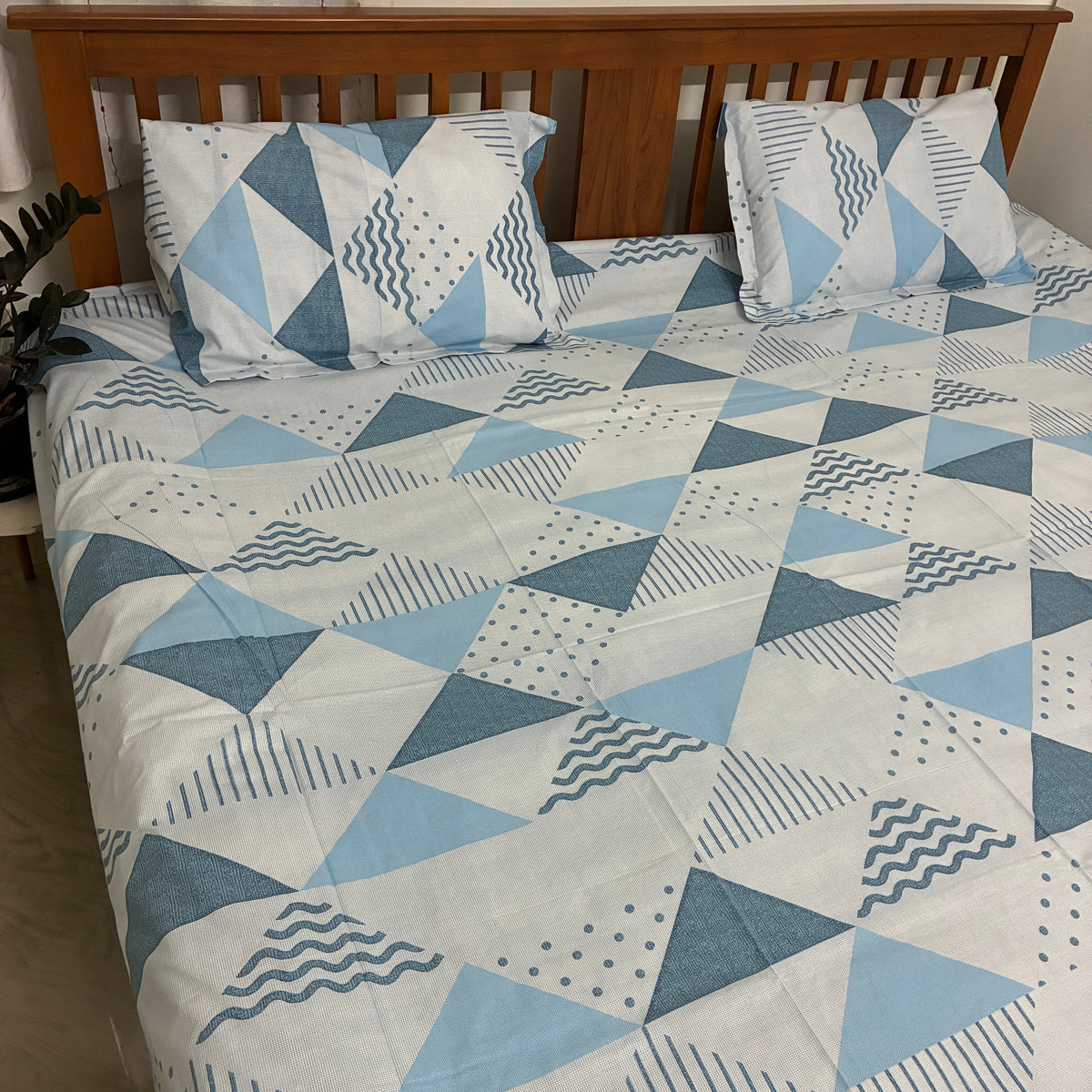 300 TC Blue Abstract King Size Cotton Bedspread 108x108 inches