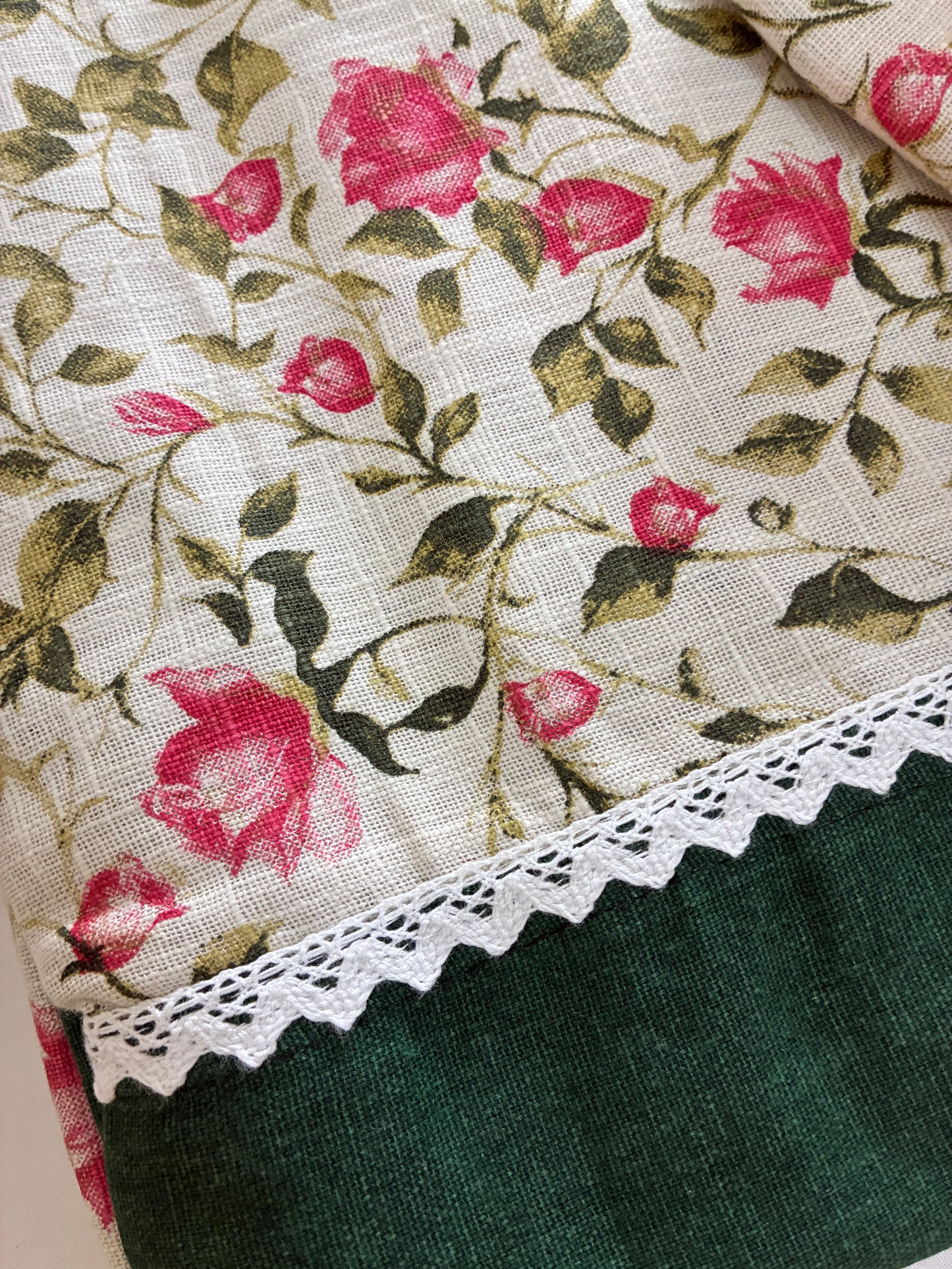 Lace Queen bedspread 90x100 inches