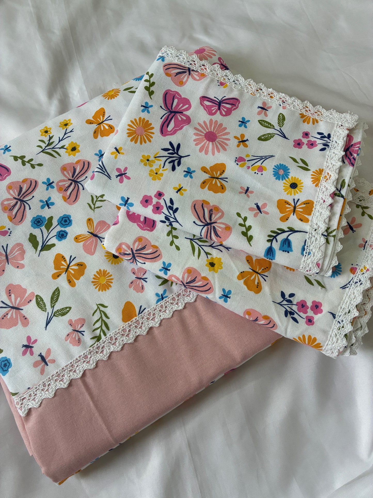 Butterfly Lace King Size Cotton Bedspread 100x110 in