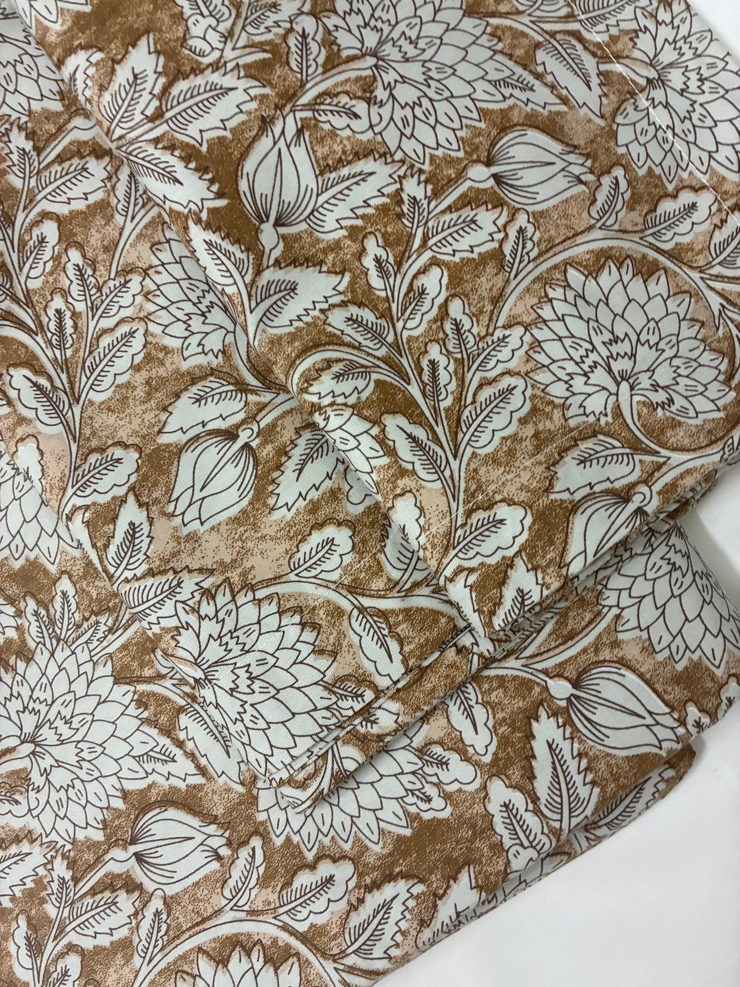 Brown Floral Super King Size Bedspread 120x 120 inches
