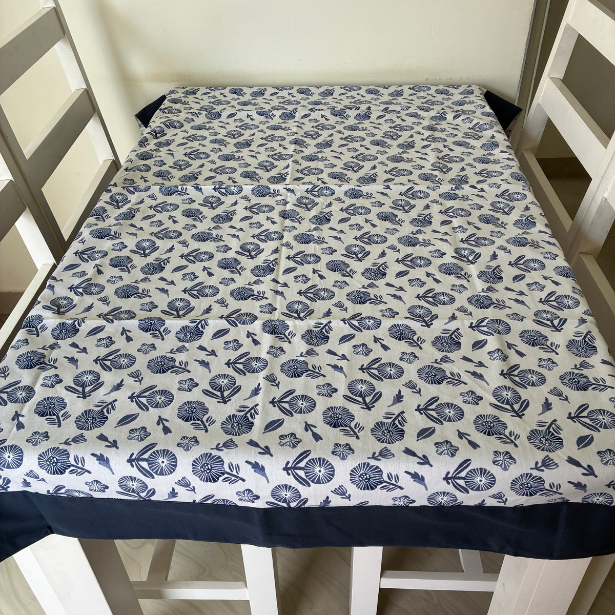 Blue Floral 4 Seater Table Covers