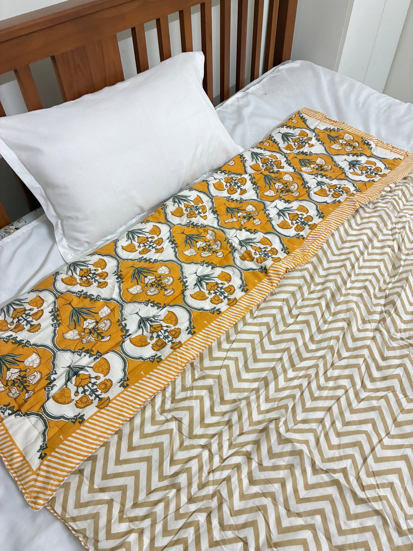 Reversible Single Size Cotton Quilt