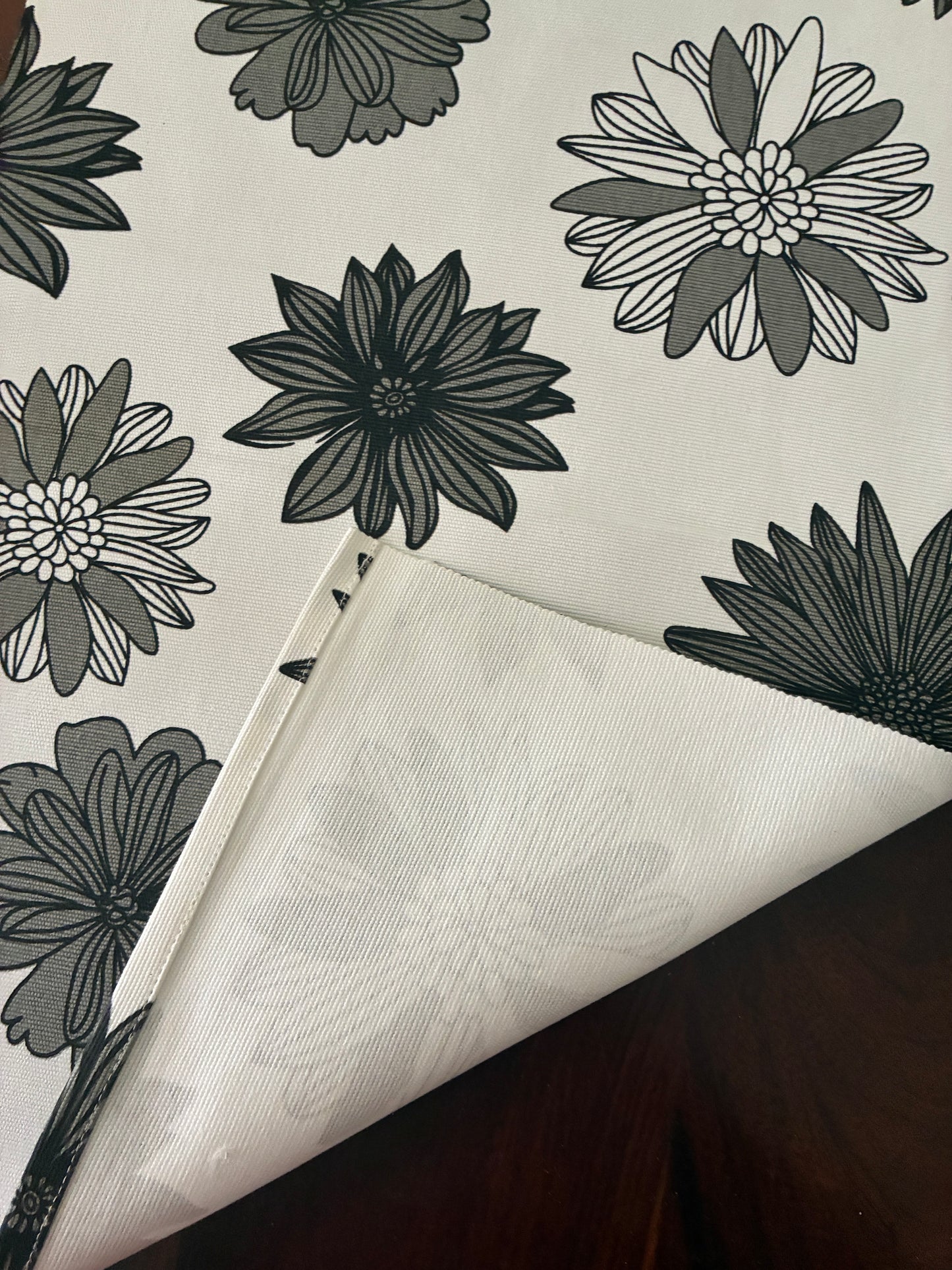 Table Runner 3.8 ft long
