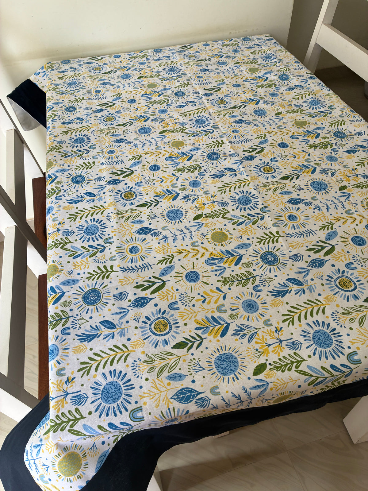 Blue Floral 4 Seater Table Covers