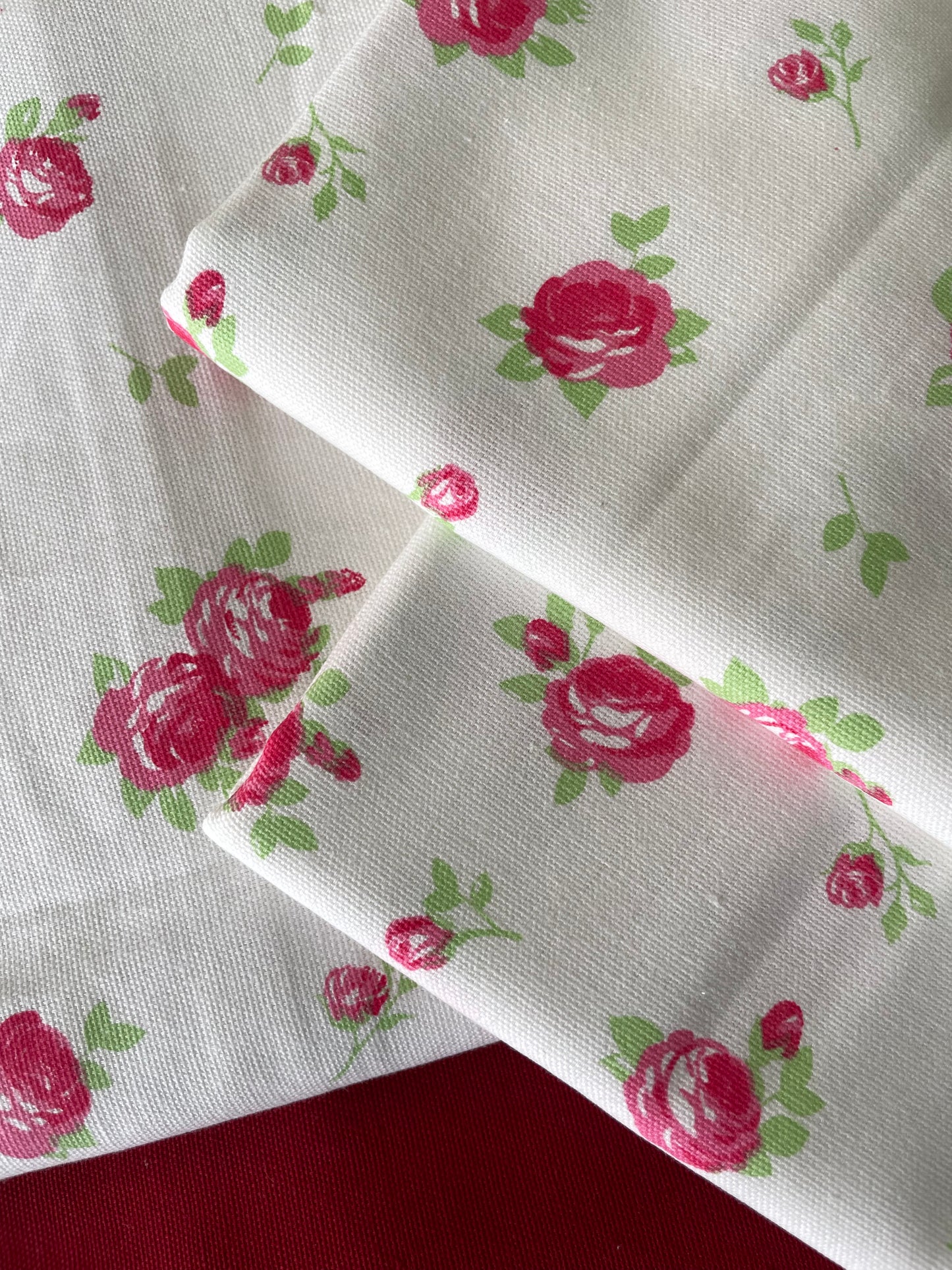 Red Rose King Size Cotton Bedspread 100x110 in