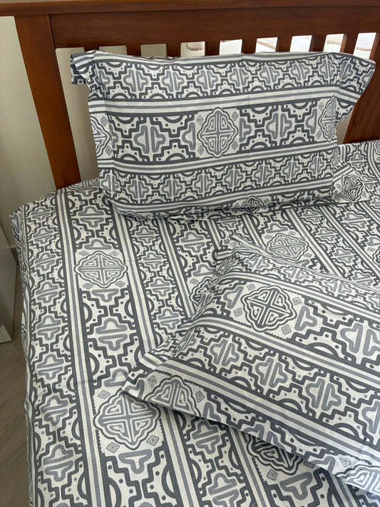 Super King Size Bedspread 120x 120 inches