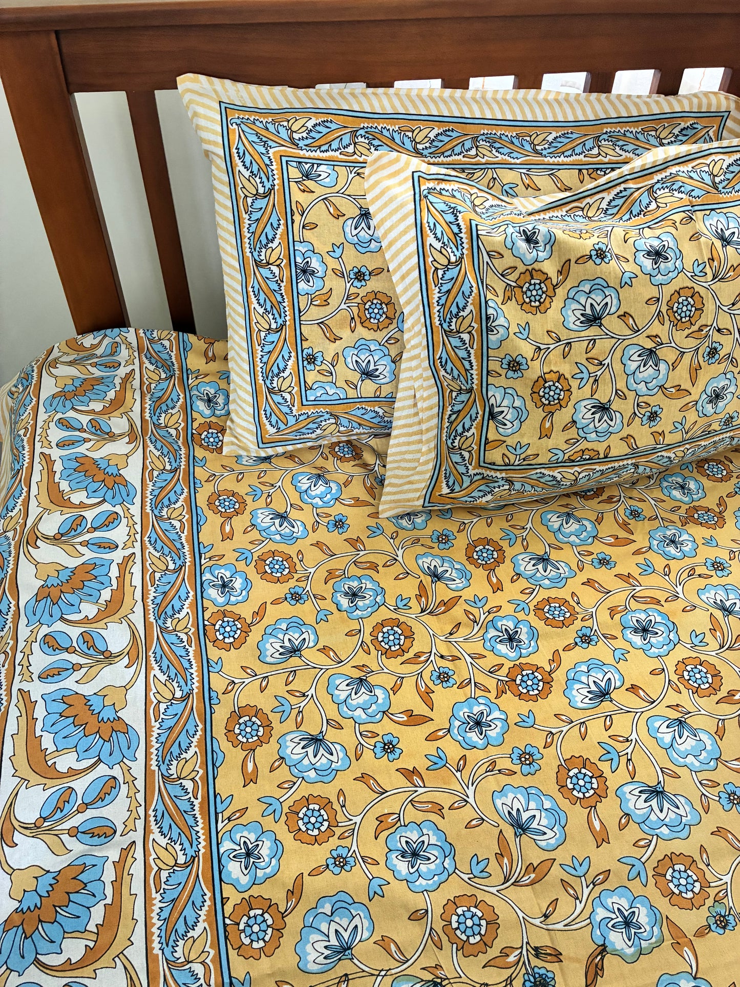 Yellow Floral Queen Bedspread 90x100 inches