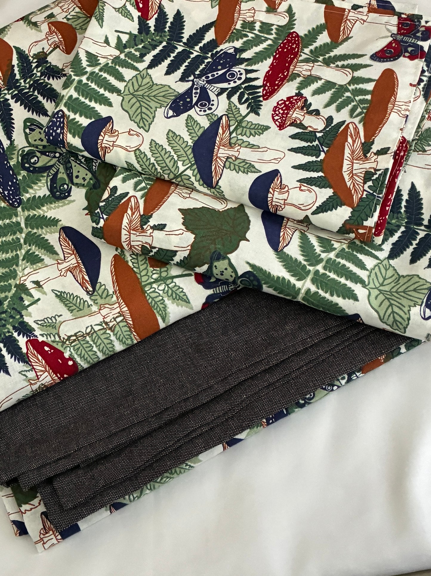 Wild Mushroom King Size Cotton Bedspread 100x110 inches