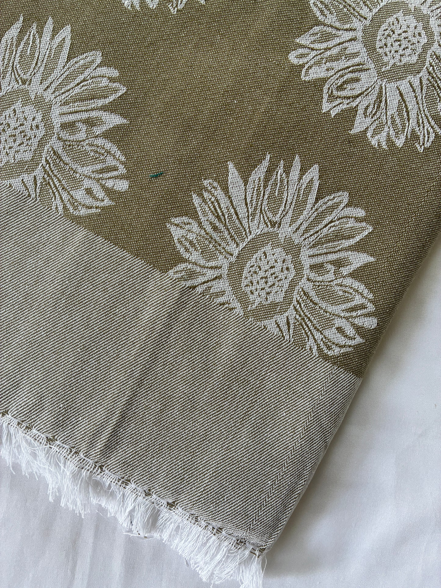 Floral Single Size Blanket / Throw