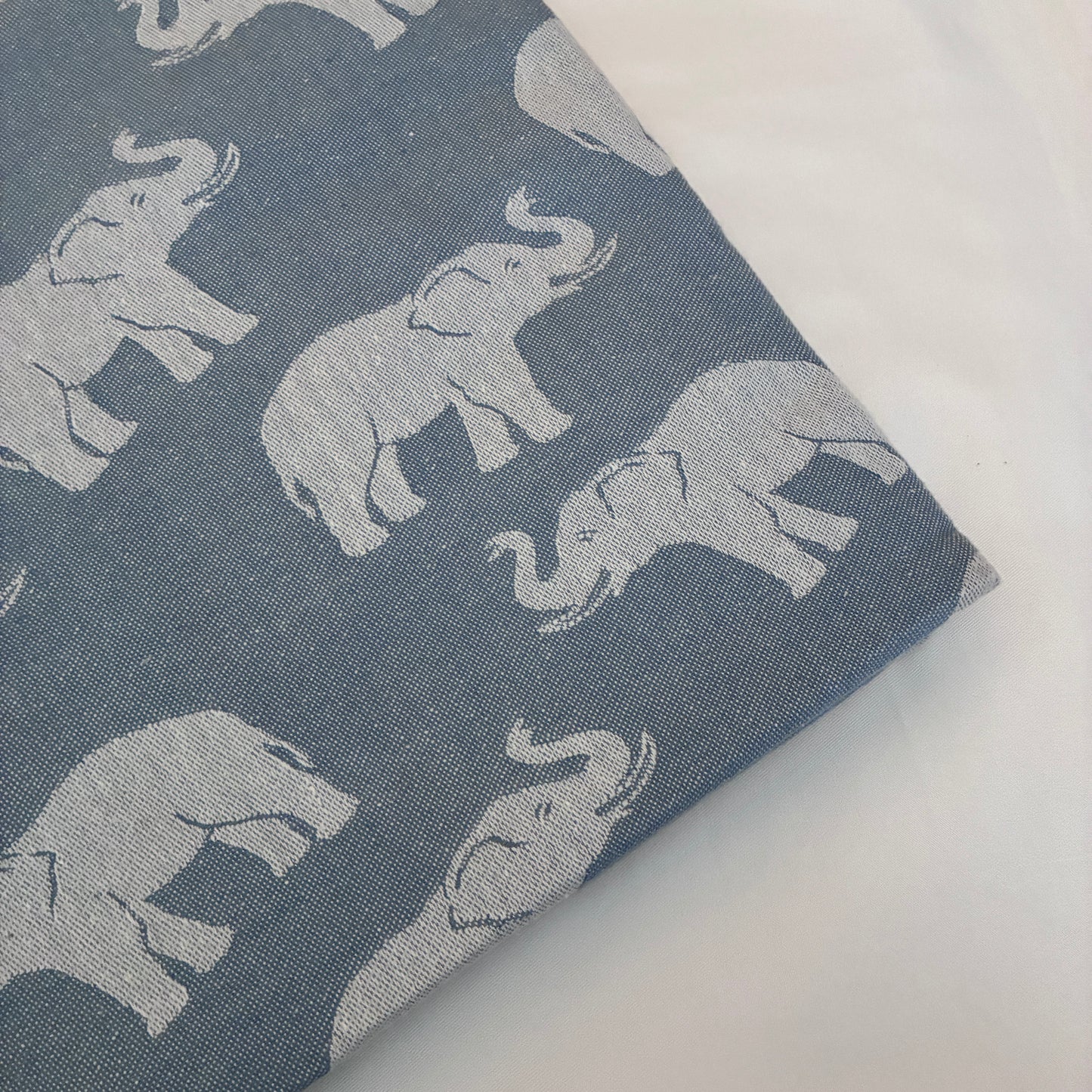 Light Blue Elephant Single Size Blanket / Throw