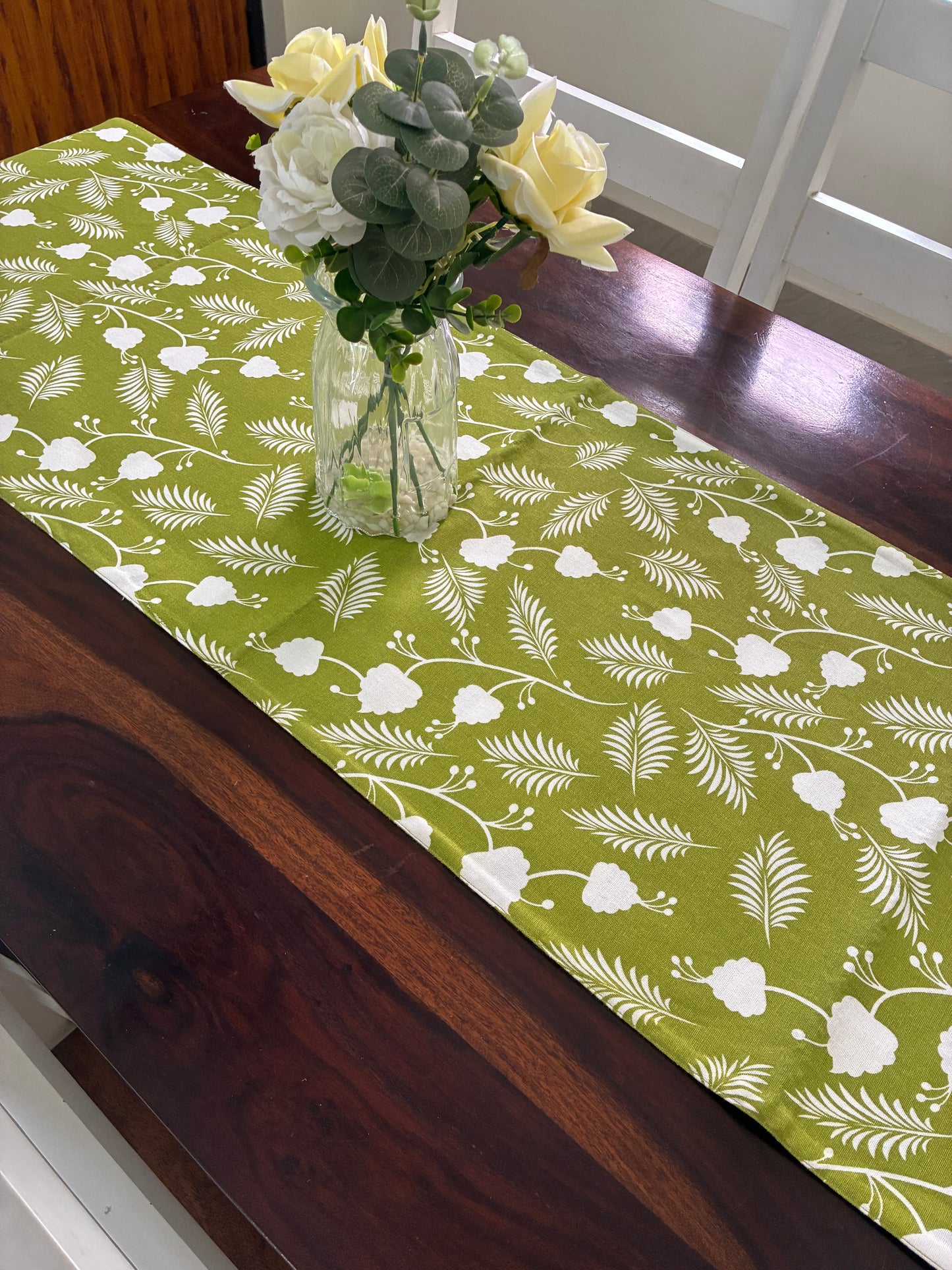 Green Leaves Reversible Table Runner 5.5 ft  long