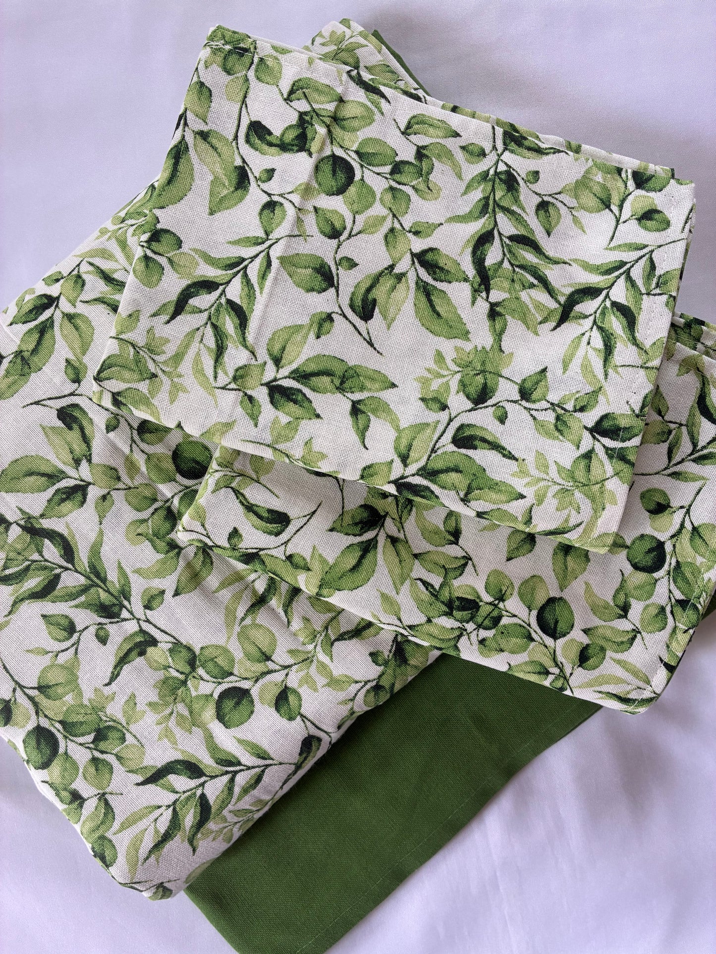 Green Leaves King Size Cotton Bedspread 100x110 in