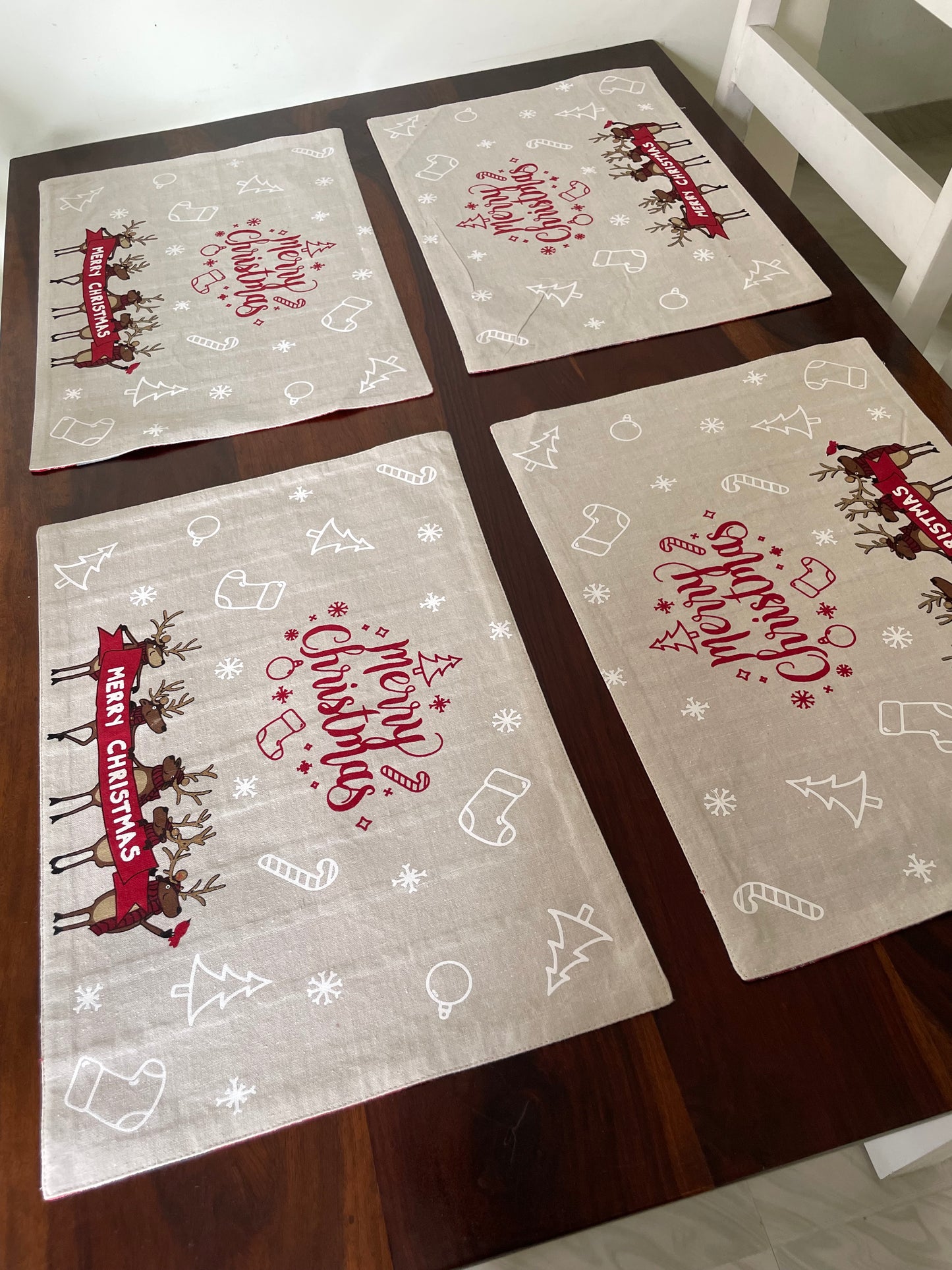 Floral Dining Table Mats-Reversible ( Set Of 6 )